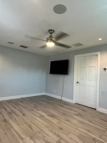 $1,500 | 108 Arthur Court, Boynton Beach, FL 33435