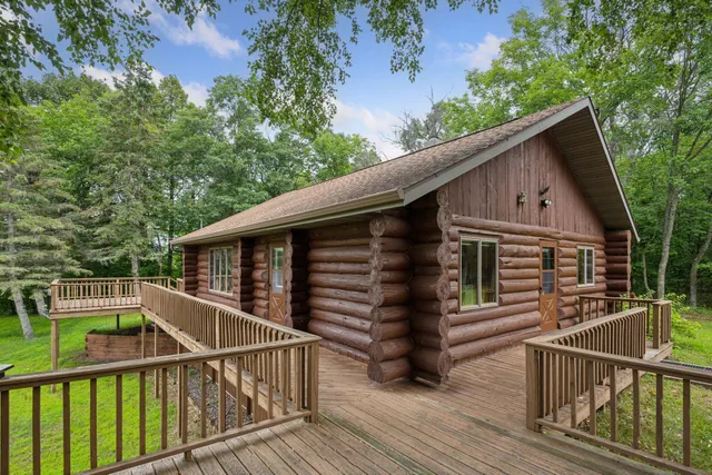 $750,000 | 15204 Highway 70, Grantsburg, WI 54840