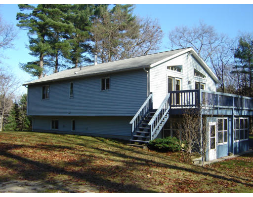 24 Rocky Road Northbridge, MA 01588 - Photo 2 of 10