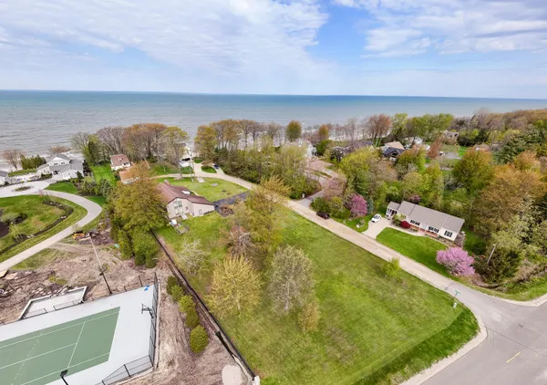 $250,000 | 0 Beachview Drive, South Haven, MI 49090