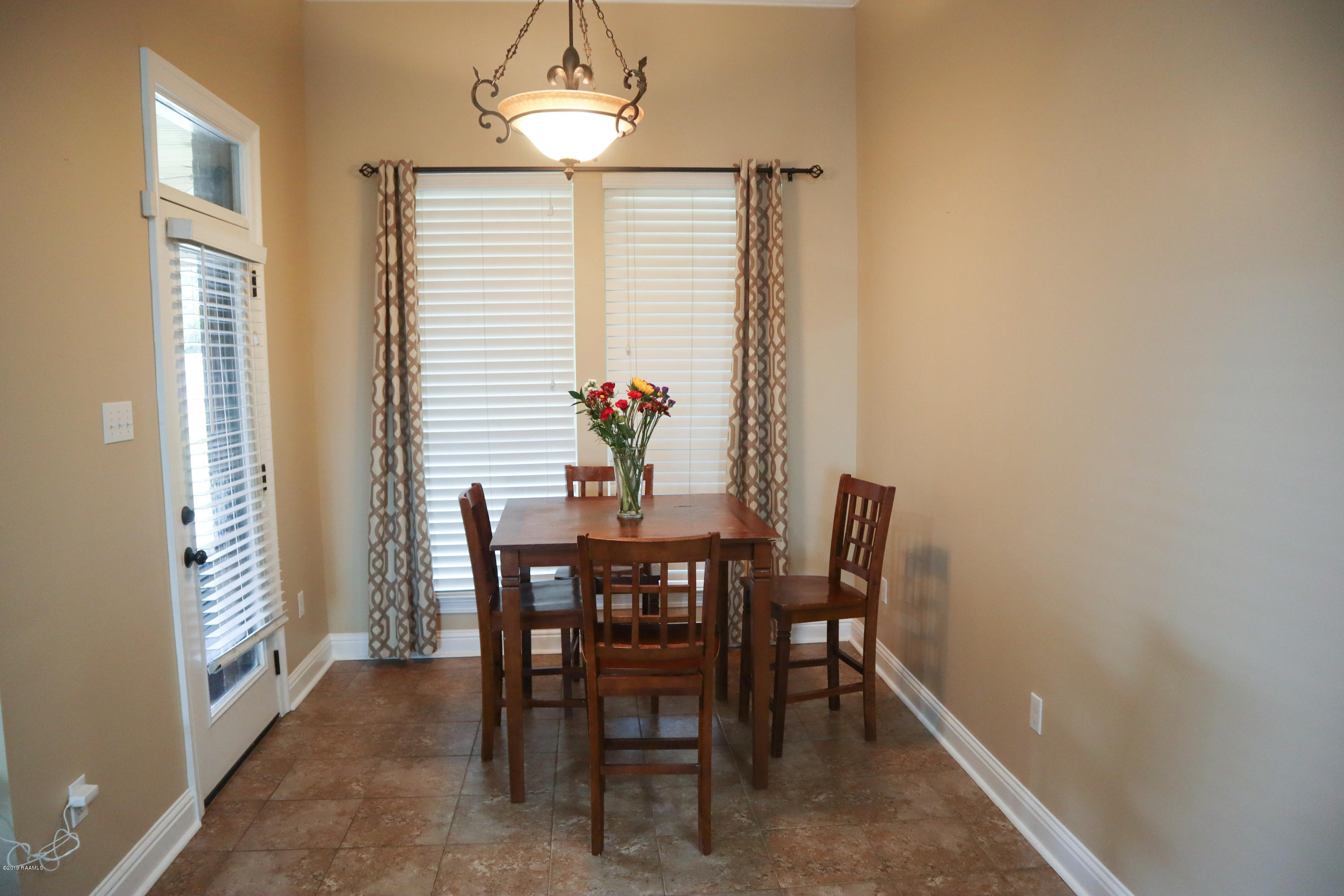 213 Still Waters Road Broussard, LA 70518 - Photo 9 of 20 Gallery Image 9