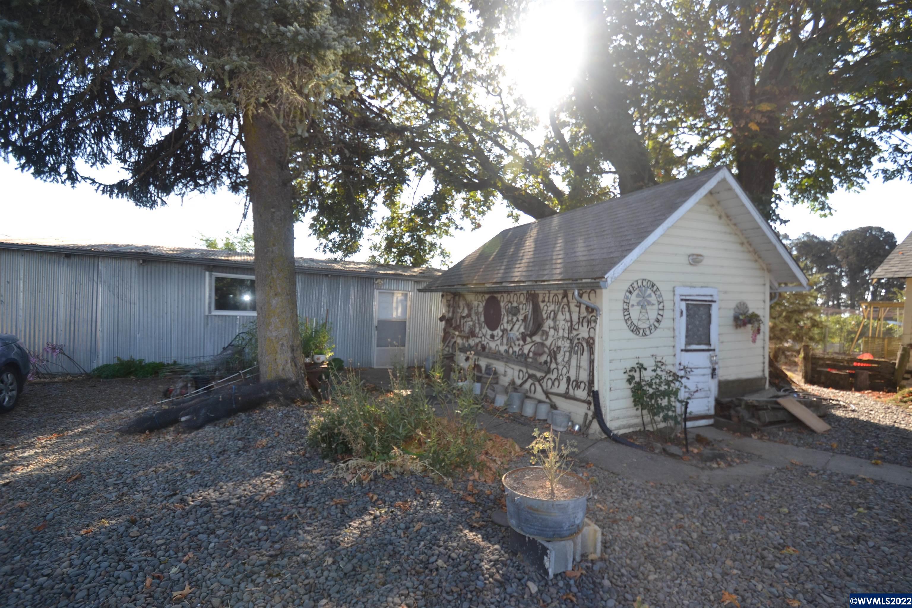 31685 Country Road Tangent, OR 97389 - Photo 25 of 29