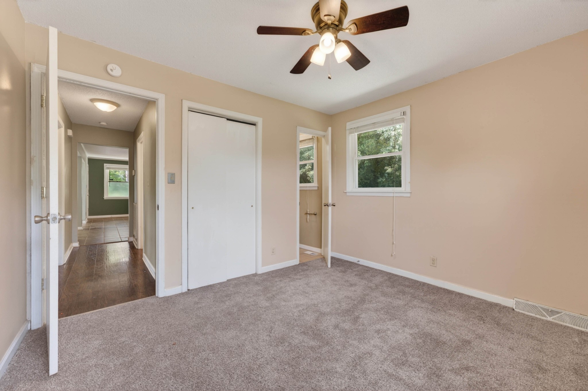 807 Pollard Road Clarksville, TN 37042 - Photo 20 of 36