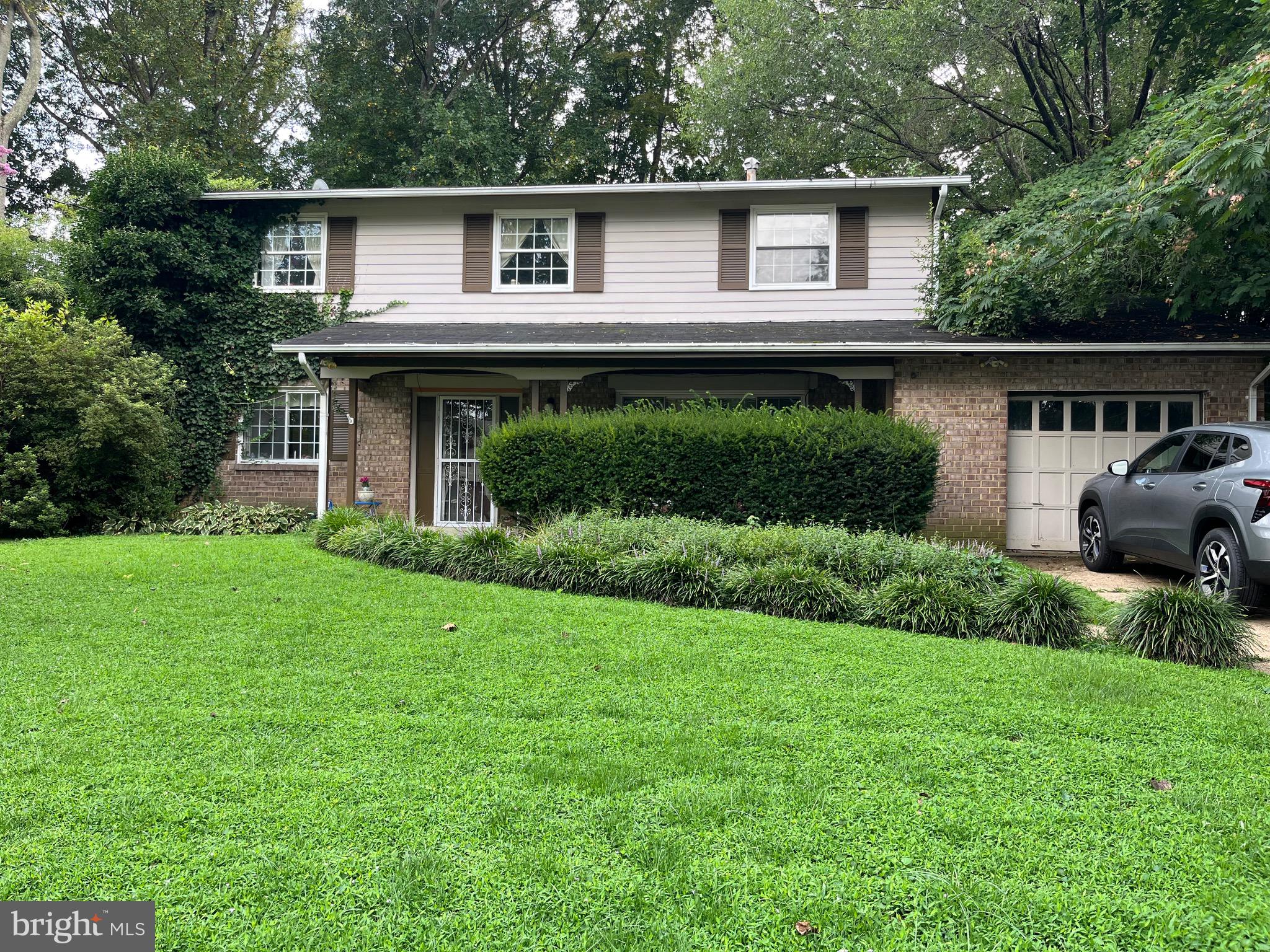 a house that has a lot of plants in it