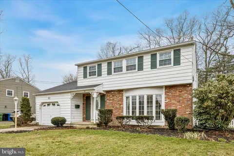 $425,000 | 34 White Birch Road, Blackwood, NJ 08012
