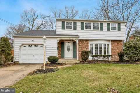 $425,000 | 34 White Birch Road, Blackwood, NJ 08012