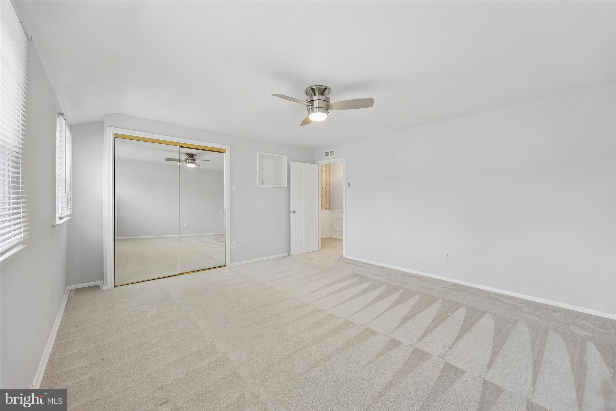 34 White Birch Road Blackwood, NJ 08012 - Photo 25 of 39 Freshly painted/carpeted with new fixtures