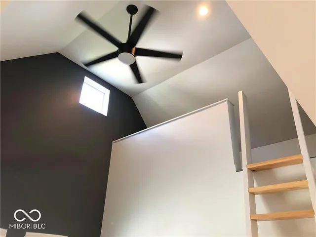 $1,645 | 2147 North Pennsylvania Street, Indianapolis, IN 46202