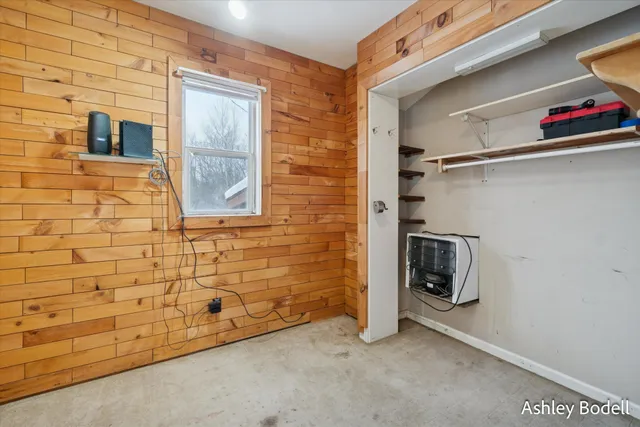 $275,000 | 14151 Shaner Avenue Northeast, Cedar Springs, MI 49319