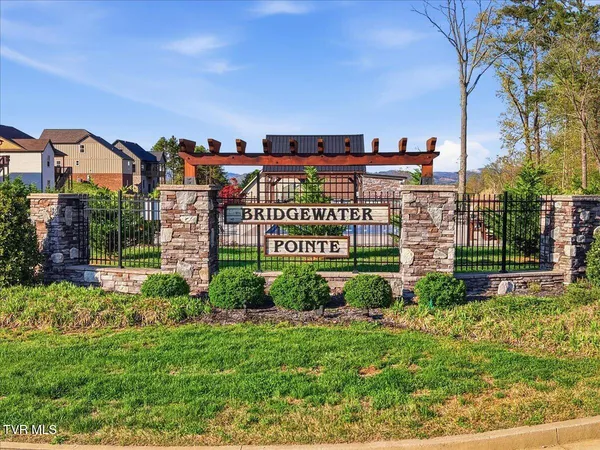 $1,250,000 | 3135 Bridgewater Boulevard, Morristown, TN 37814