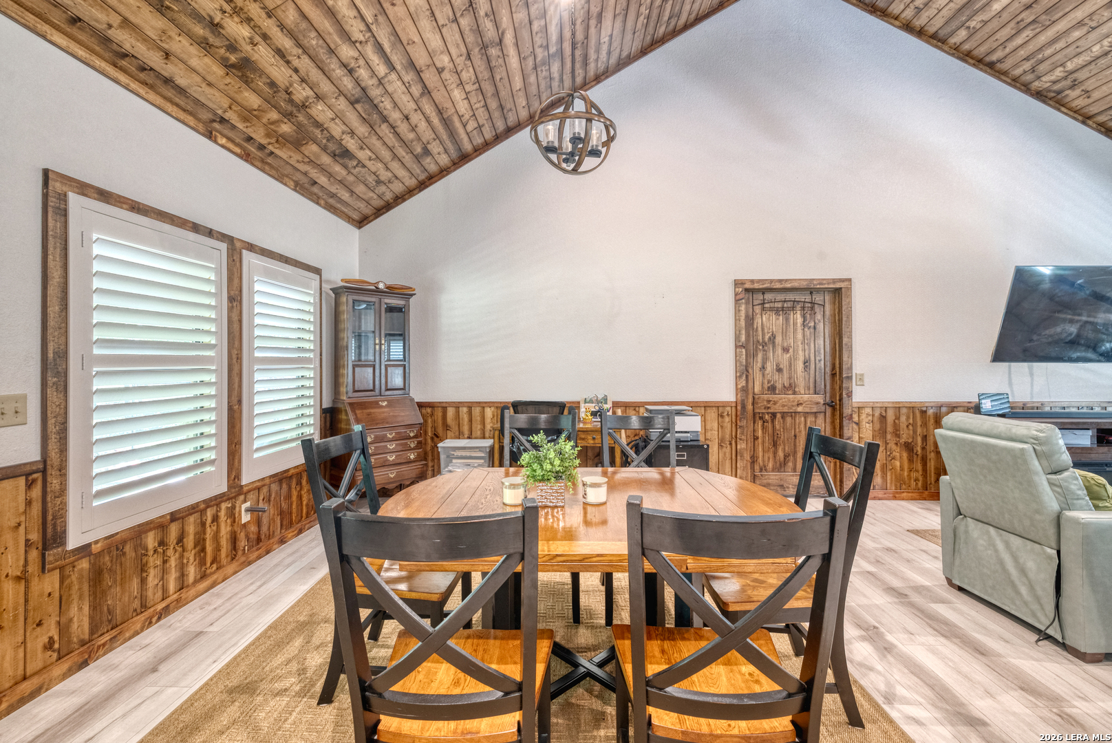 863 Flatrock Circle Rio Frio, TX 78879 - Photo 10 of 35