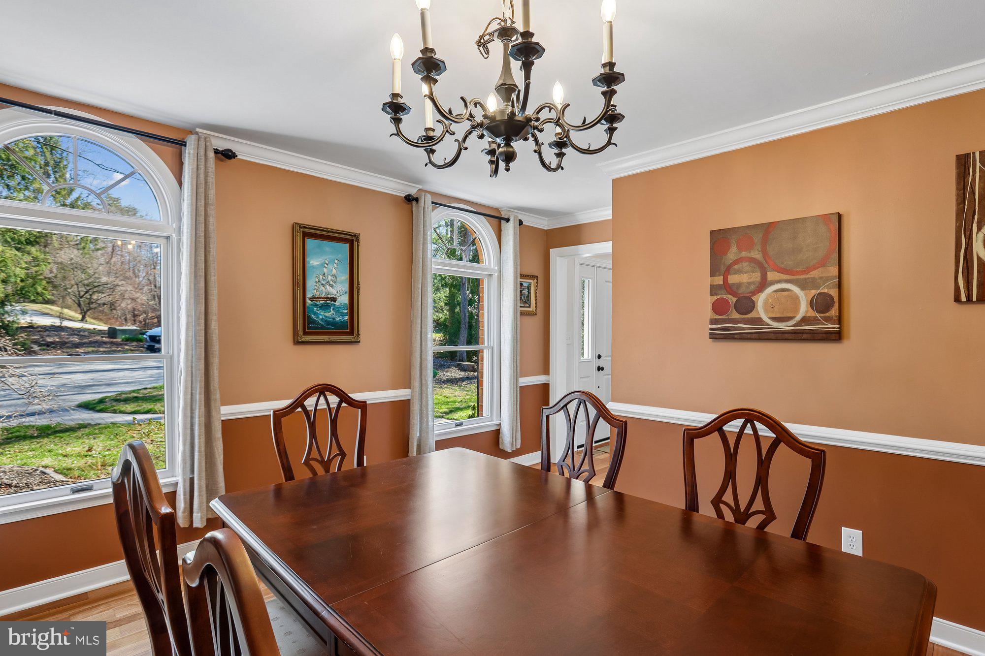 702 Falls Road Parkton, MD 21120 - Photo 17 of 67 Dining Room