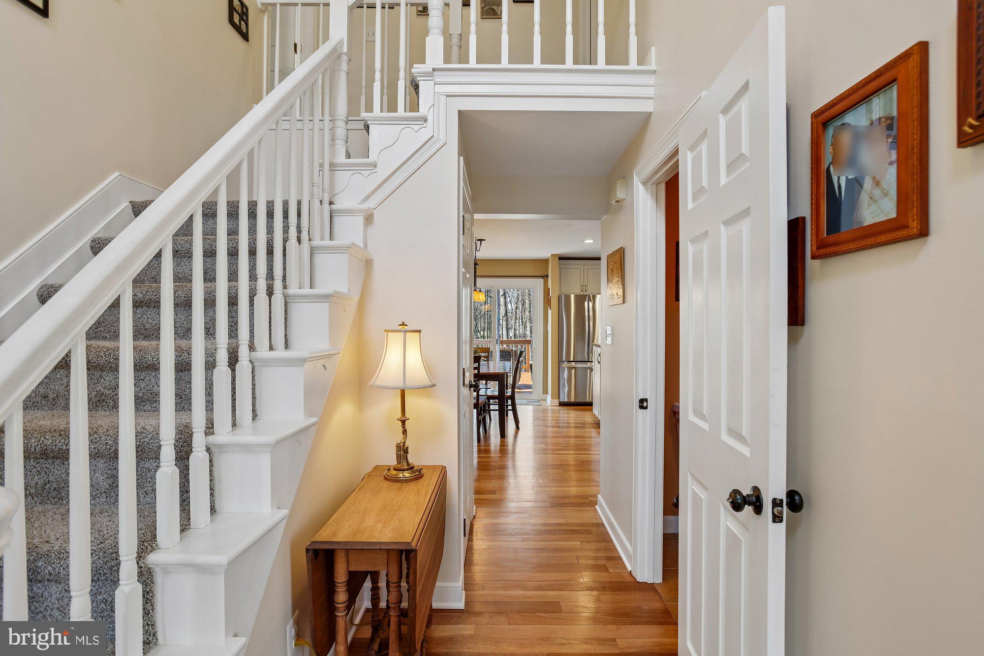 702 Falls Road Parkton, MD 21120 - Photo 4 of 67 Foyer