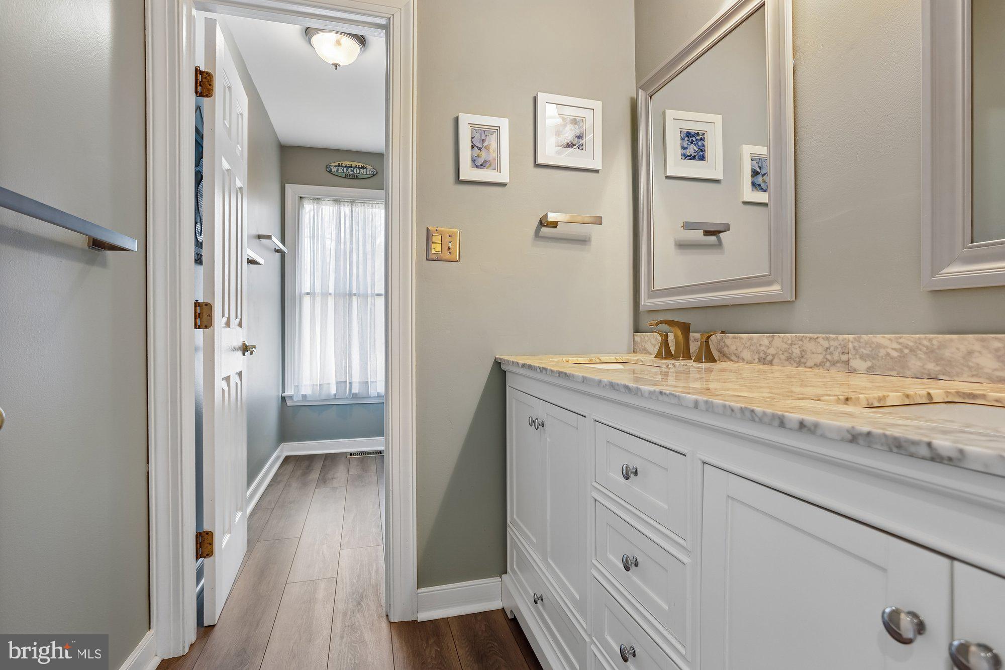 702 Falls Road Parkton, MD 21120 - Photo 47 of 67 Vanity