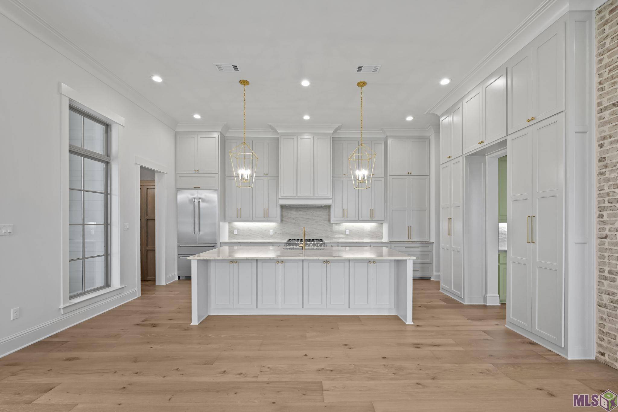 1752 Ville Marie Street Baton Rouge, LA 70808 - Photo 13 of 46 Spacious kitchen with good storage
