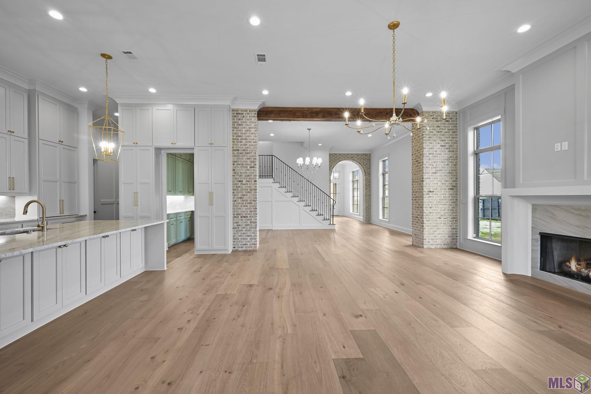1752 Ville Marie Street Baton Rouge, LA 70808 - Photo 15 of 46 Looking from the rear of the living area to the foyer