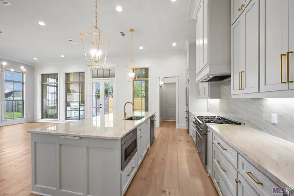 $1,197,500 | 1752 Ville Marie Street, Baton Rouge, LA 70808