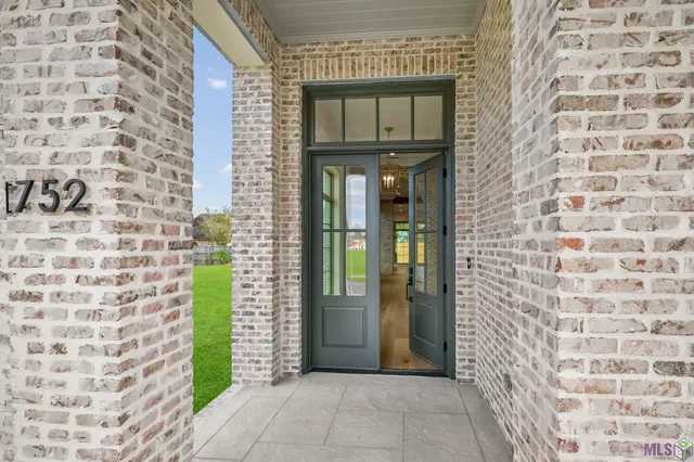 $1,197,500 | 1752 Ville Marie Street, Baton Rouge, LA 70808