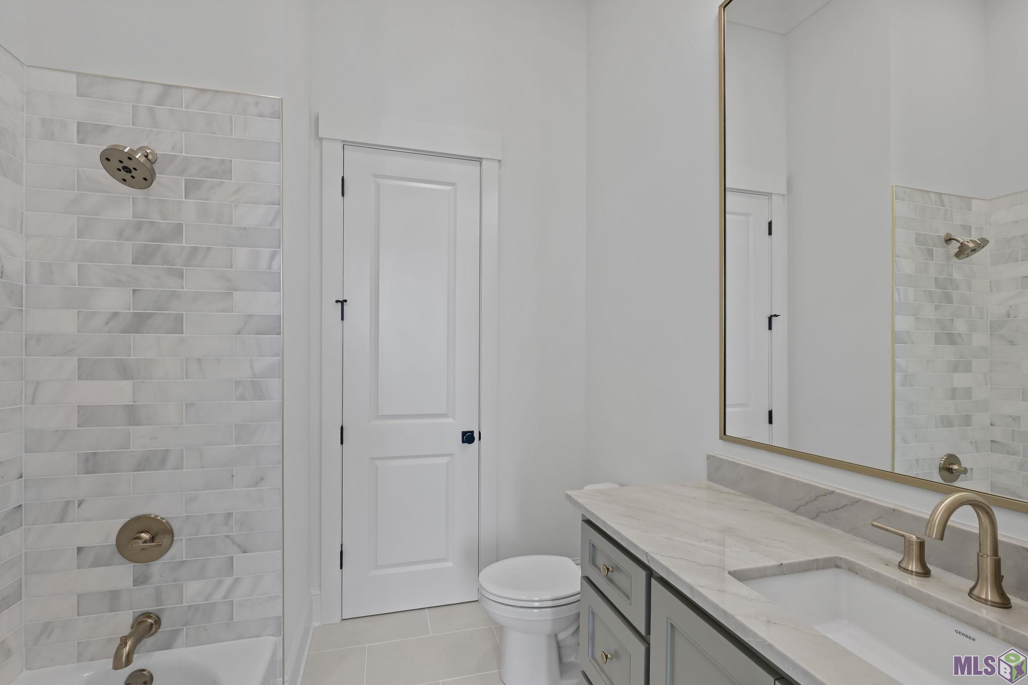 1752 Ville Marie Street Baton Rouge, LA 70808 - Photo 32 of 52 Guest bath