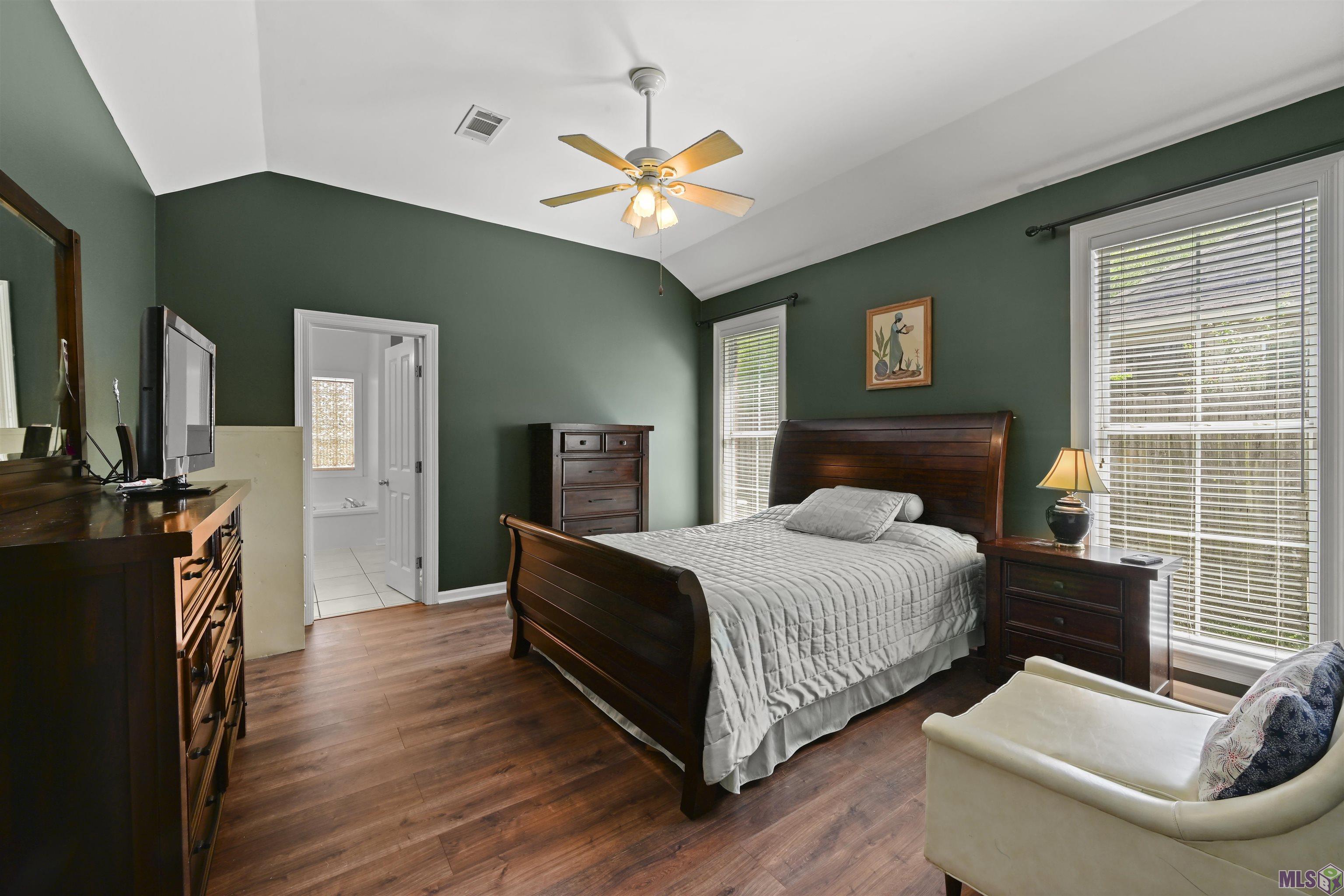 10224 Springbrook Avenue Baton Rouge, LA 70810 - Photo 6 of 12 Gallery Image 6