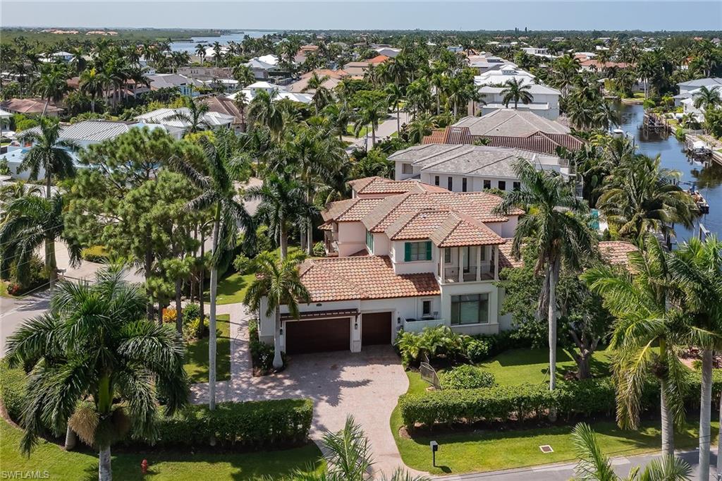 1801 Kingfish Road Naples, FL 34102 - Photo 25 of 35