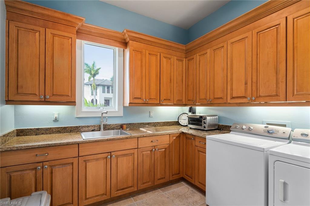 1801 Kingfish Road Naples, FL 34102 - Photo 30 of 35