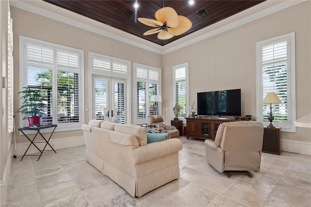 1801 Kingfish Road Naples, FL 34102 - Photo 10 of 35