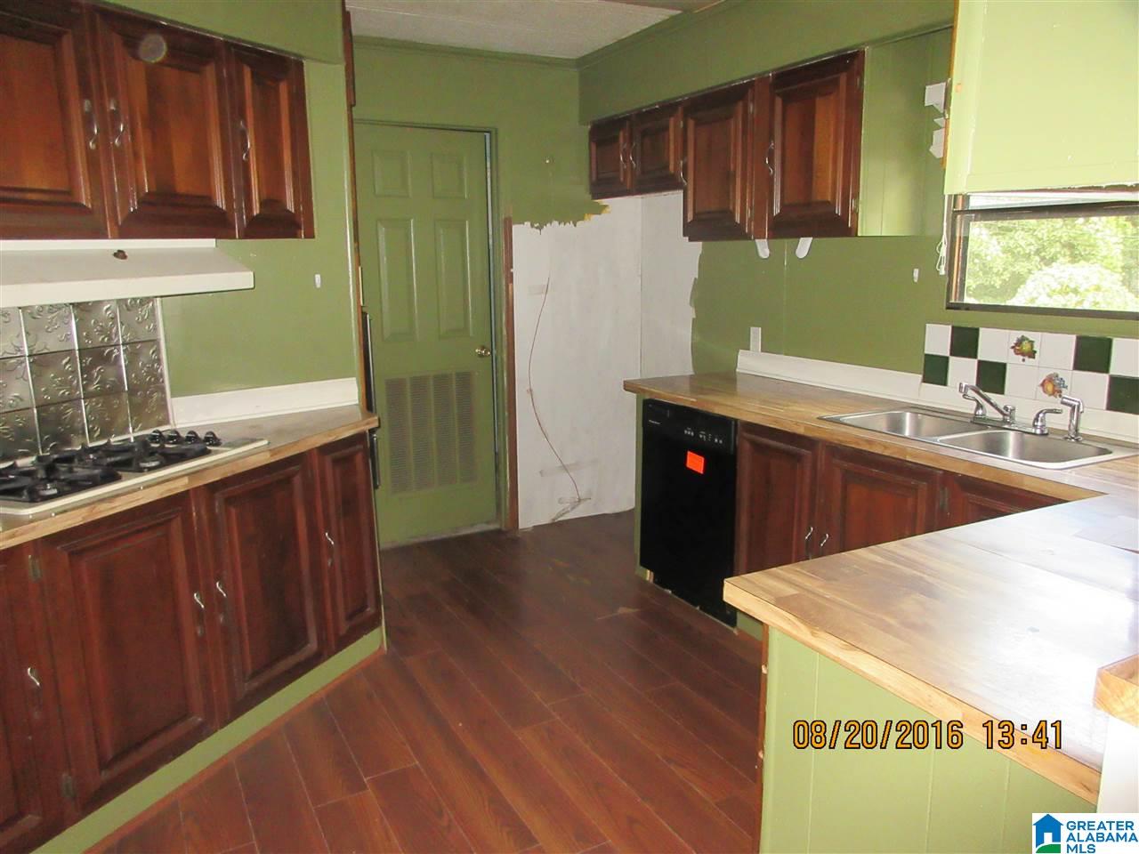 718 Fields Lane Bessemer, AL 35023 - Photo 6 of 11
