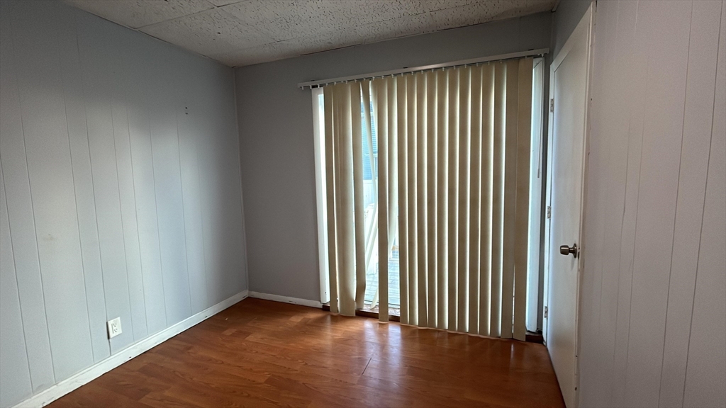 15 Hargraves Street, Unit 1 Fall River, MA 02723 - Photo 3 of 7