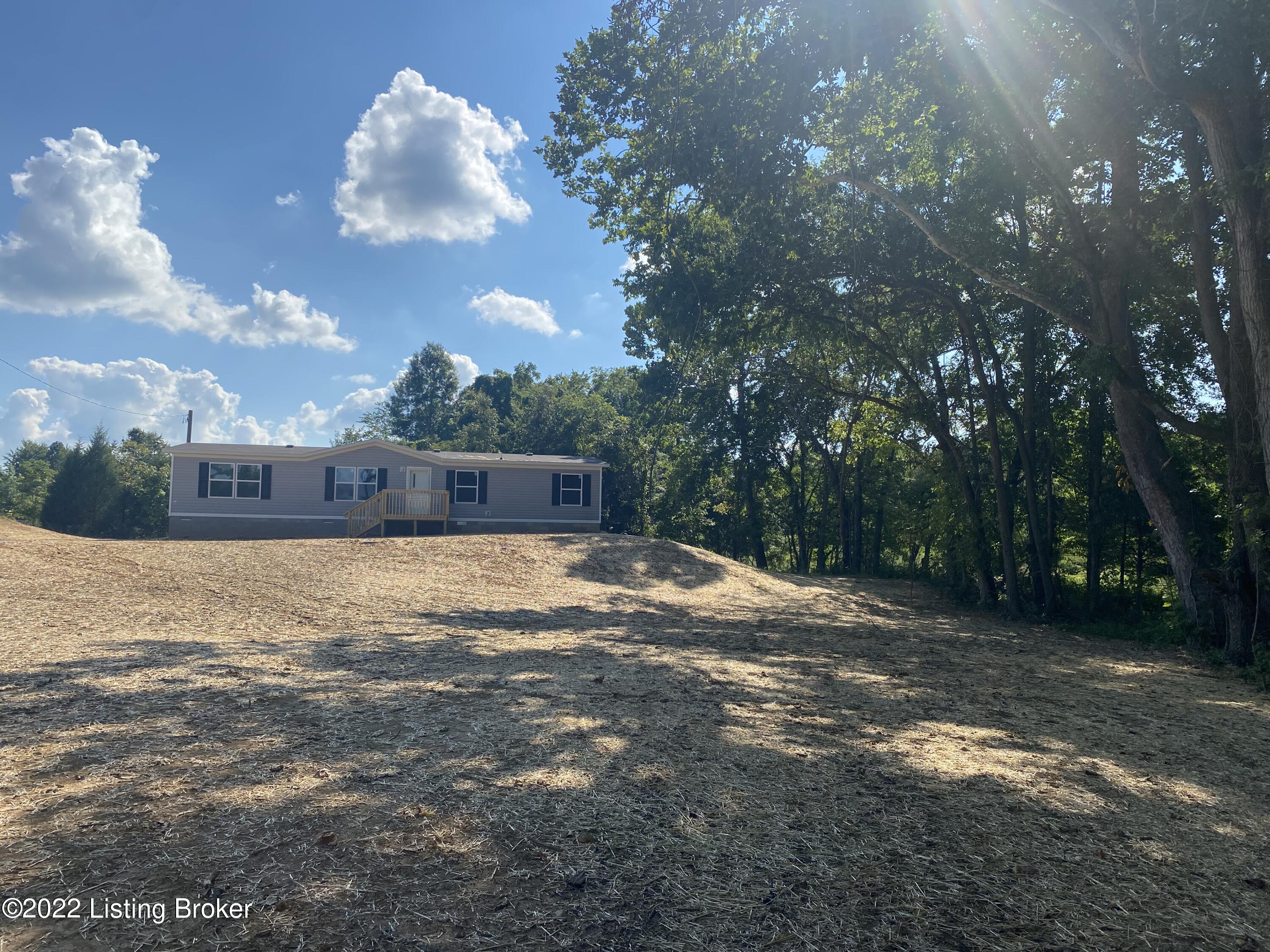 1567 Rock Ridge Road Brandenburg, KY 40108 - Photo 4 of 32 6F503B06-4885-4422-9A02-CDA2681EEA68