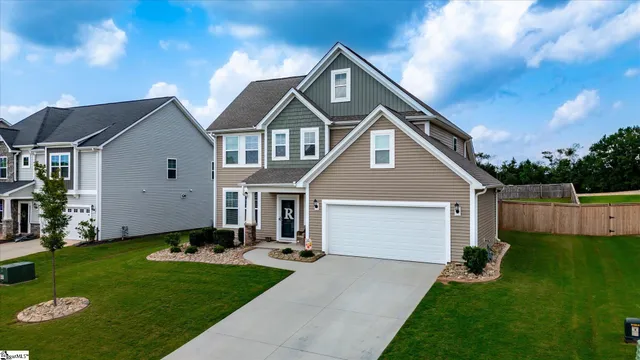 $392,500 | 320 Valley Oak Drive, Belton, SC 29627