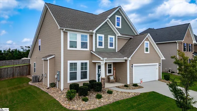 $392,500 | 320 Valley Oak Drive, Belton, SC 29627