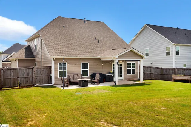 $392,500 | 320 Valley Oak Drive, Belton, SC 29627