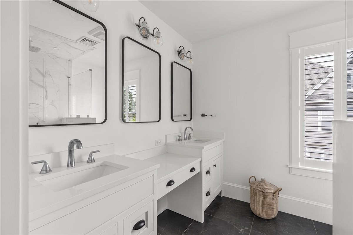 74-76 Butler Road Quincy, MA 02169 - Photo 21 of 42 Gallery Image 21
