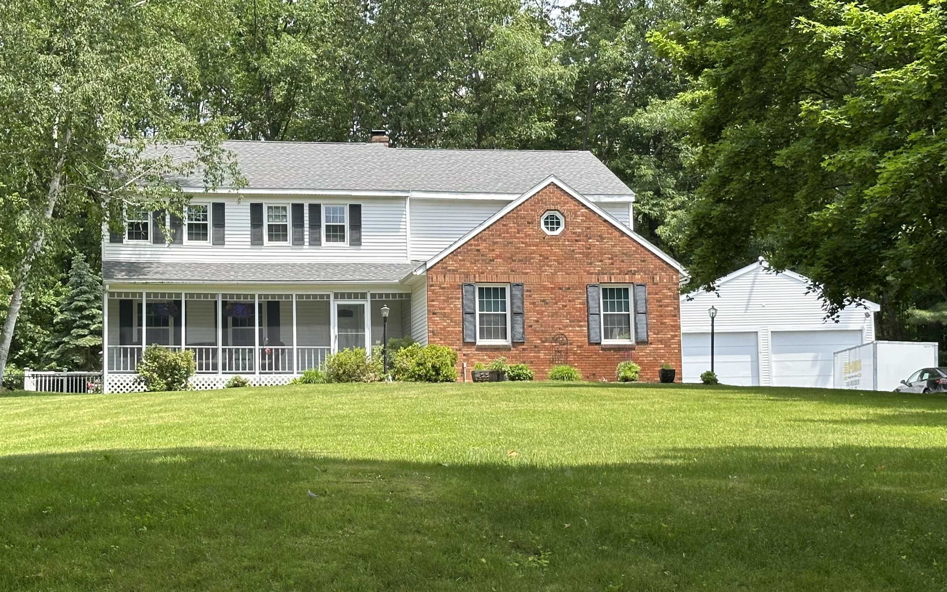 338 Lucas Road Manchester, NH 03109 - Photo 1 of 36