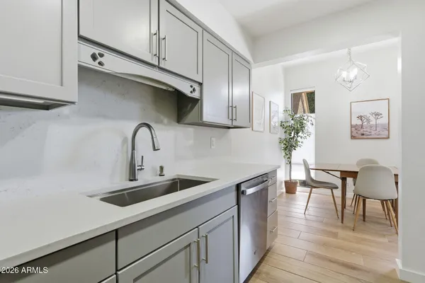 $399,900 | 1207 East Northshore Drive, Unit 136, Tempe, AZ 85283