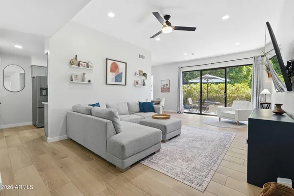 $399,900 | 1207 East Northshore Drive, Unit 136, Tempe, AZ 85283