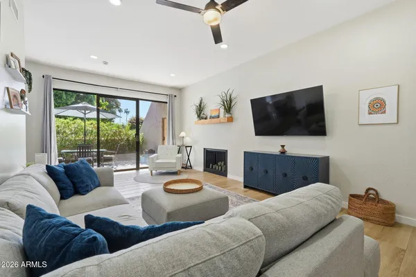 $399,900 | 1207 East Northshore Drive, Unit 136, Tempe, AZ 85283