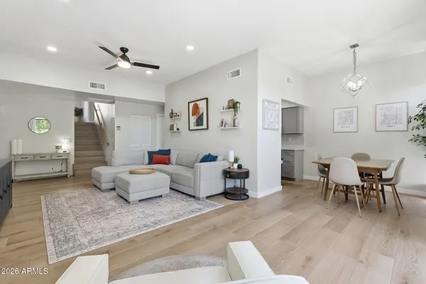 $399,900 | 1207 East Northshore Drive, Unit 136, Tempe, AZ 85283