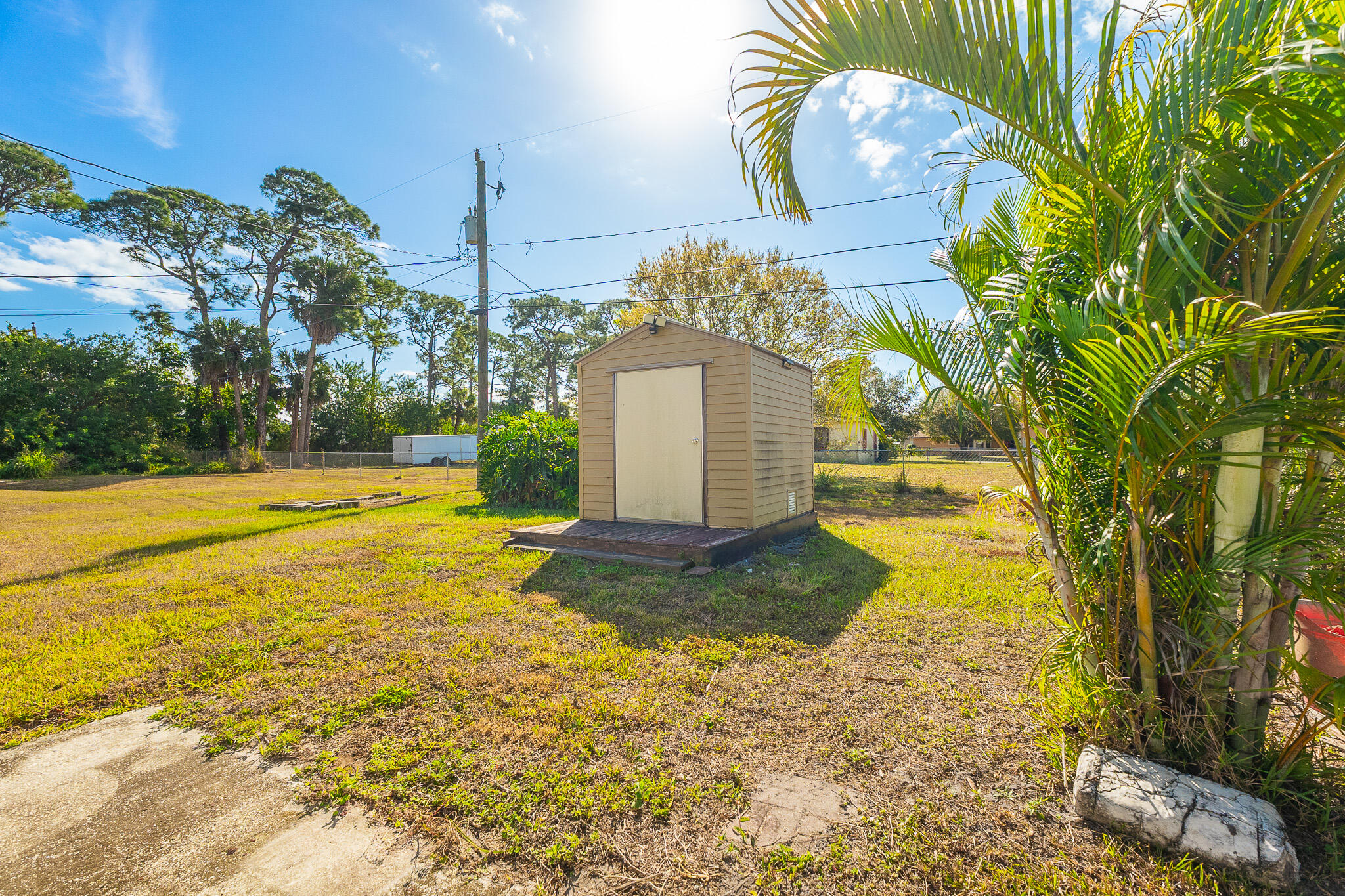4001 Ave O Fort Pierce, FL 34947 - Photo 22 of 26 21