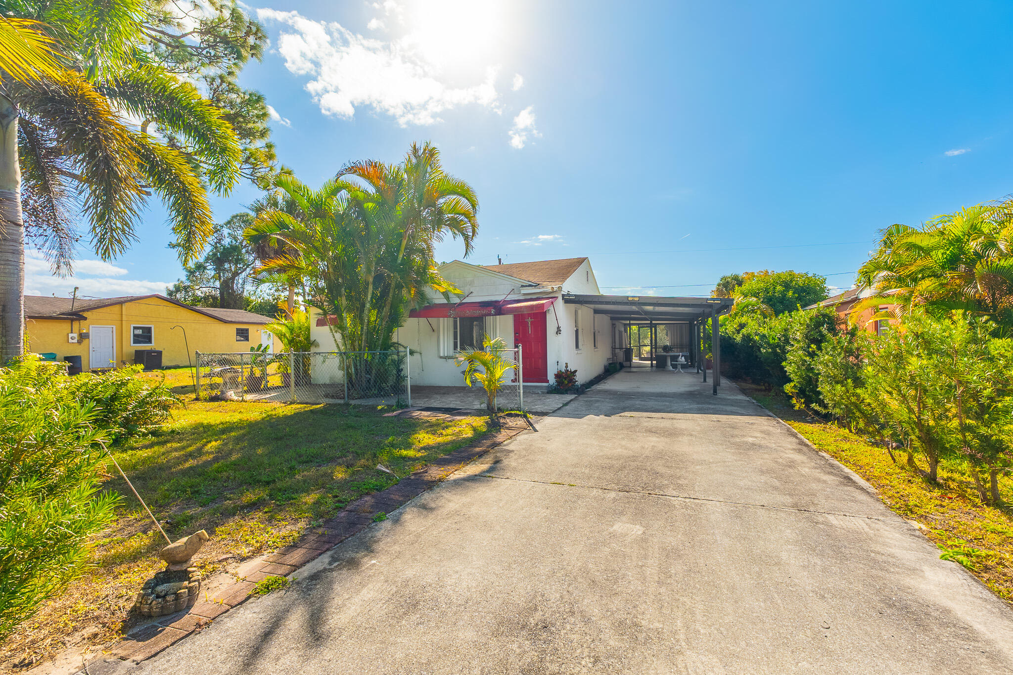 4001 Ave O Fort Pierce, FL 34947 - Photo 3 of 26 2