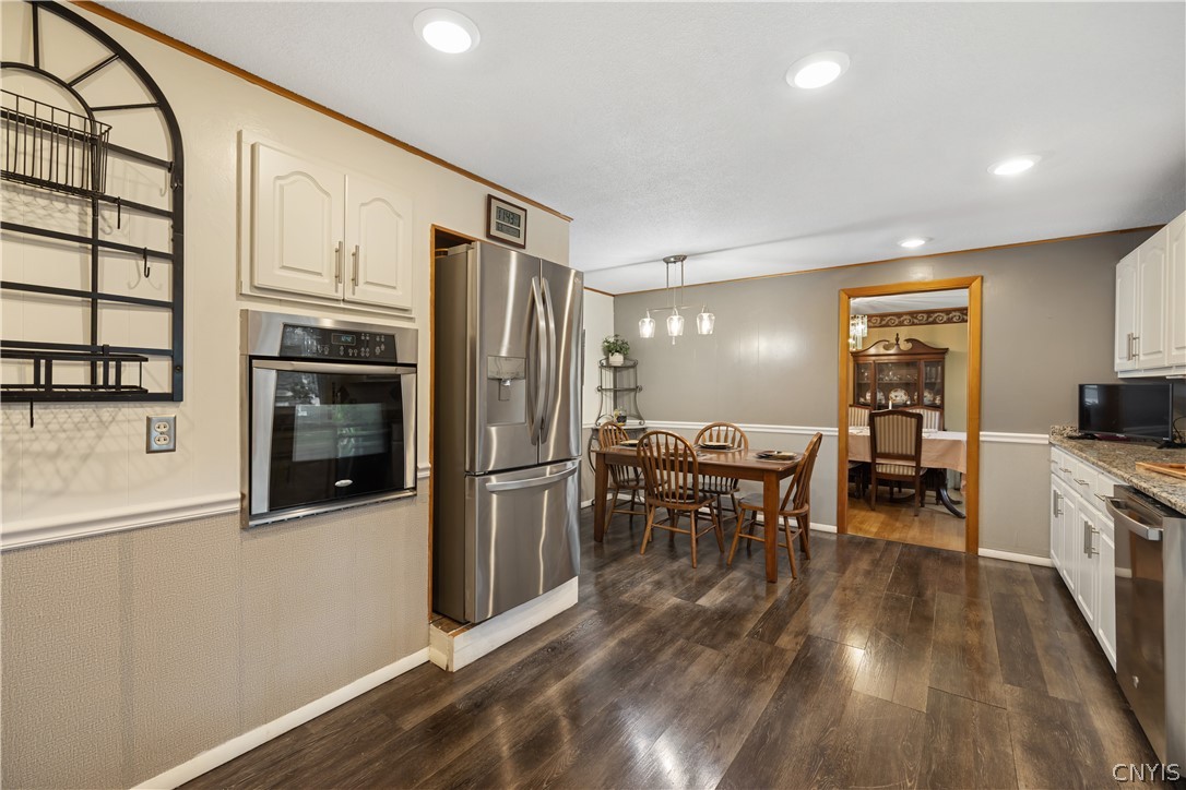 228 Ridgecrest Road De Witt, NY 13214 - Photo 14 of 50