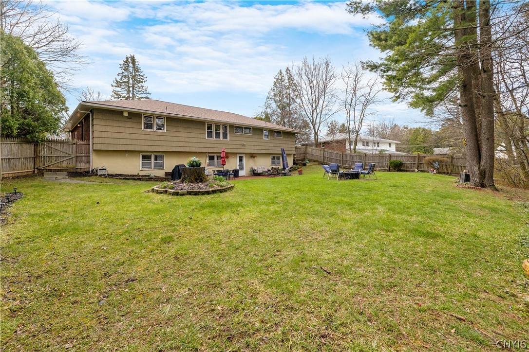 228 Ridgecrest Road De Witt, NY 13214 - Photo 43 of 50