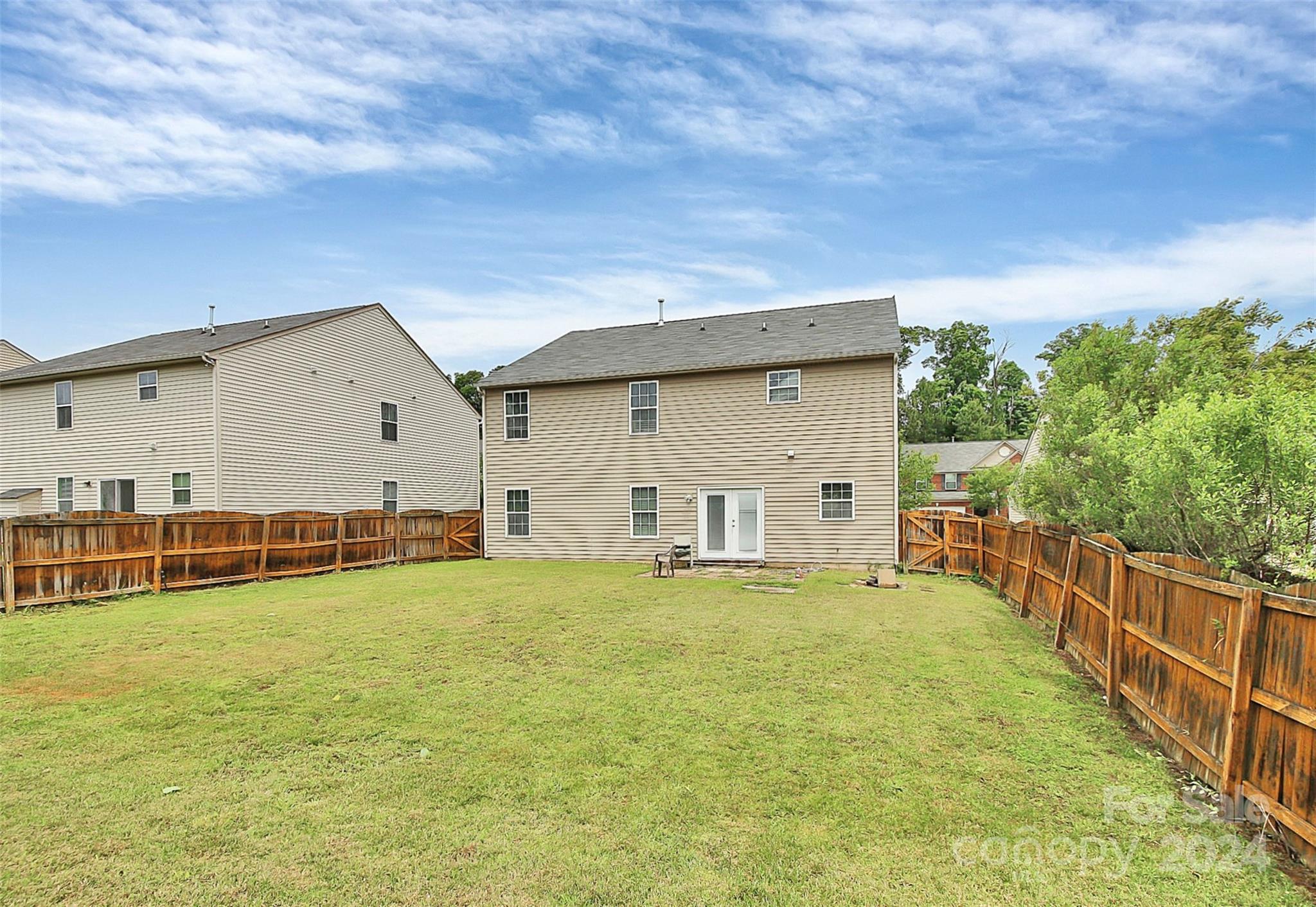 3416 Ashley View Drive Charlotte, NC 28213 - Photo 27 of 28 a view of a house with backyard and porch