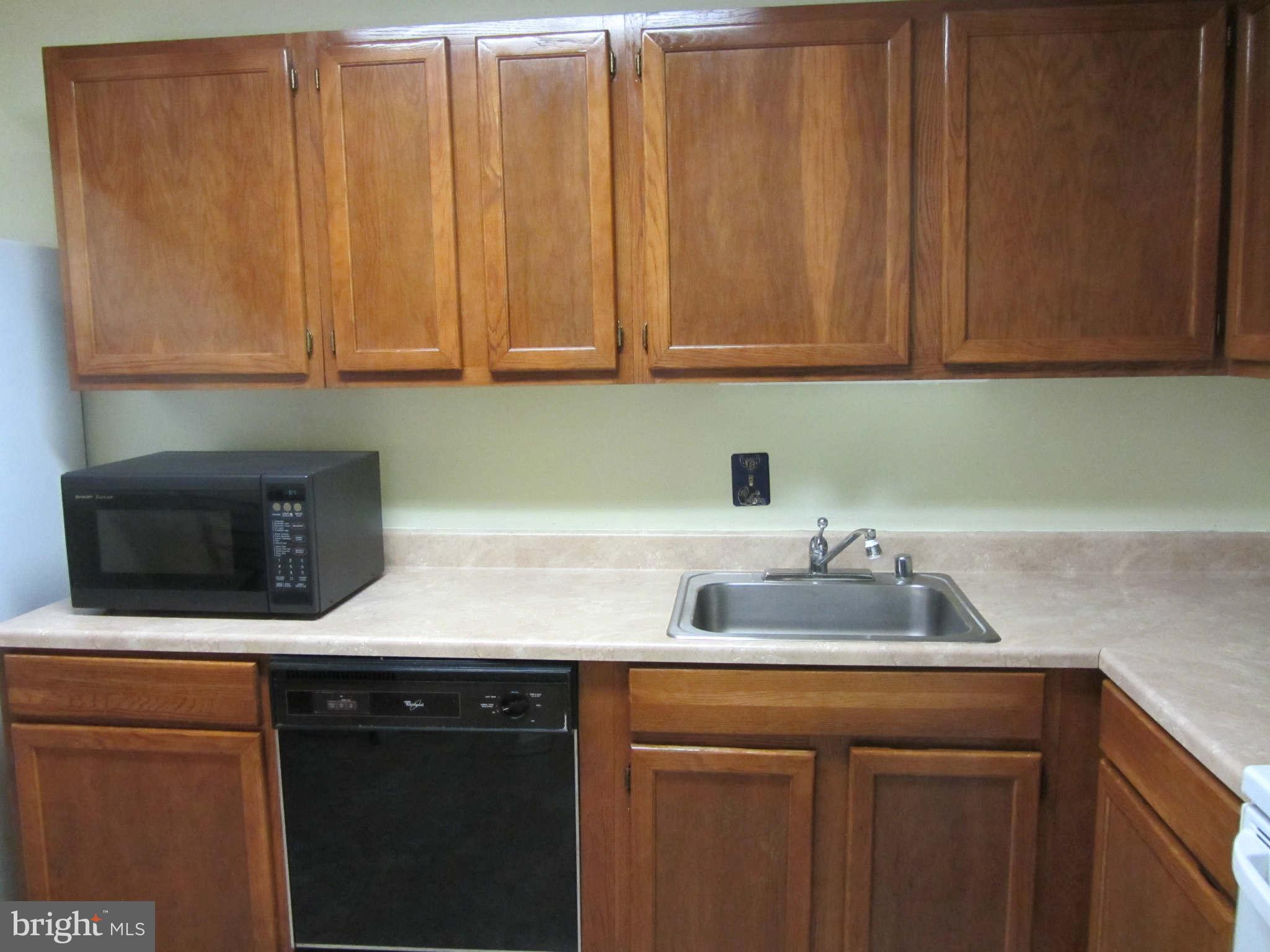 4100 Chardel Road, Unit 1C Baltimore, MD 21236 - Photo 5 of 26 Kitchen