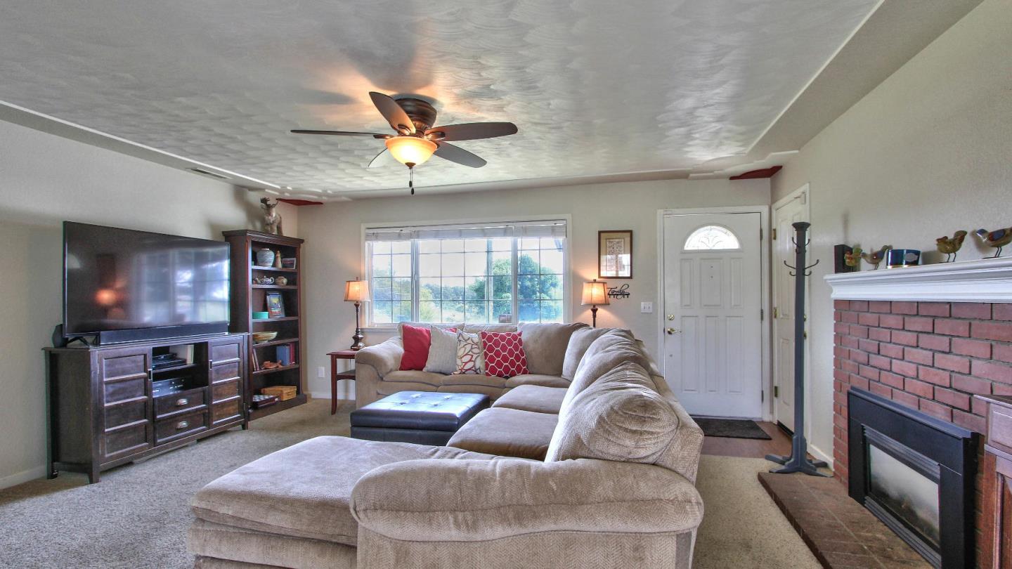 14565 Russo Road Castroville, CA 95012 - Photo 6 of 20 Gallery Image 6