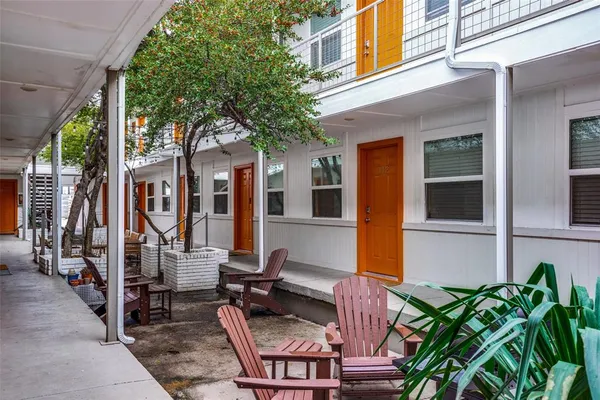 $799 | 4927 San Jacinto Street, Unit 102, Dallas, TX 75206