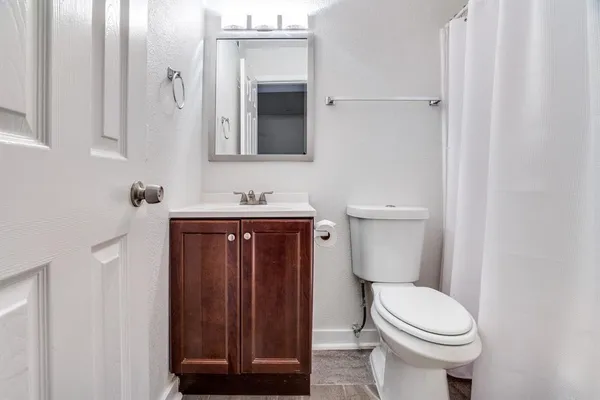 $799 | 4927 San Jacinto Street, Unit 102, Dallas, TX 75206