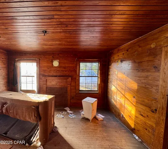 $60,000 | 861 8th Avenue, Graceville, FL 32440