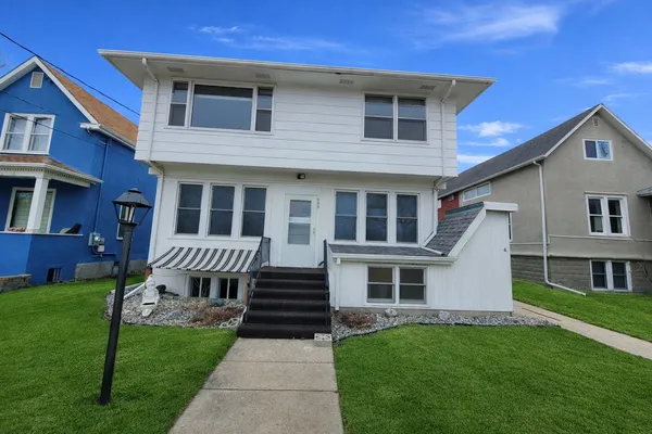 $299,900 | 609 3rd Street North, Fargo, ND 58102